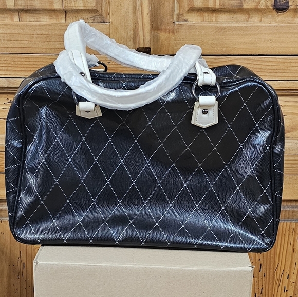 MARY KAY | EXTRA LARGE CONSULTANT DUFFLE BAG - NWOT! - Picture 4 of 16
